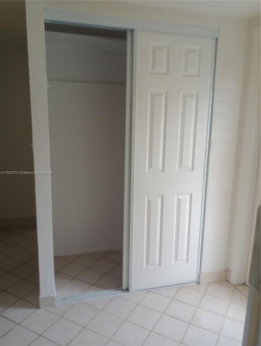 8350 Sunrise Lakes Blvd, Sunrise, FL, 33322 United States, 1 Bedroom Bedrooms, ,1 BathroomBathrooms,Residential,For Sale,Sunrise Lakes Blvd,A11526751