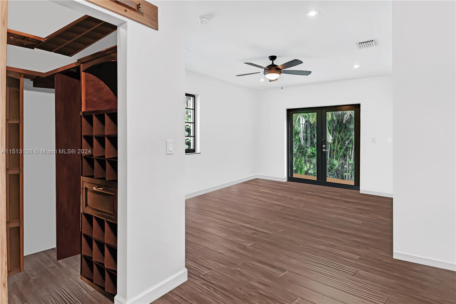 914 Madrid St, Coral Gables, Florida 33134, 3 Bedrooms Bedrooms, ,3 BathroomsBathrooms,Residential,For Sale,914 Madrid St,A11513108