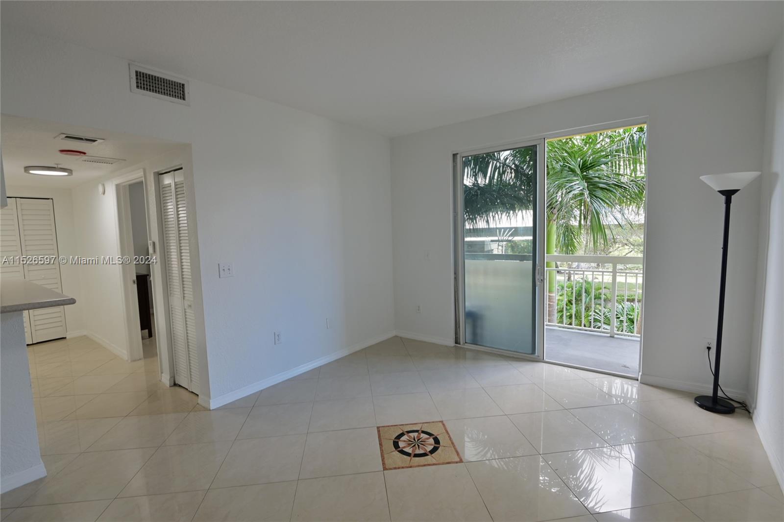 816 NW 11th St 303, Miami, Florida 33136, 1 Bedroom Bedrooms, ,1 BathroomBathrooms,Residential,For Sale,816 NW 11th St 303,A11526597