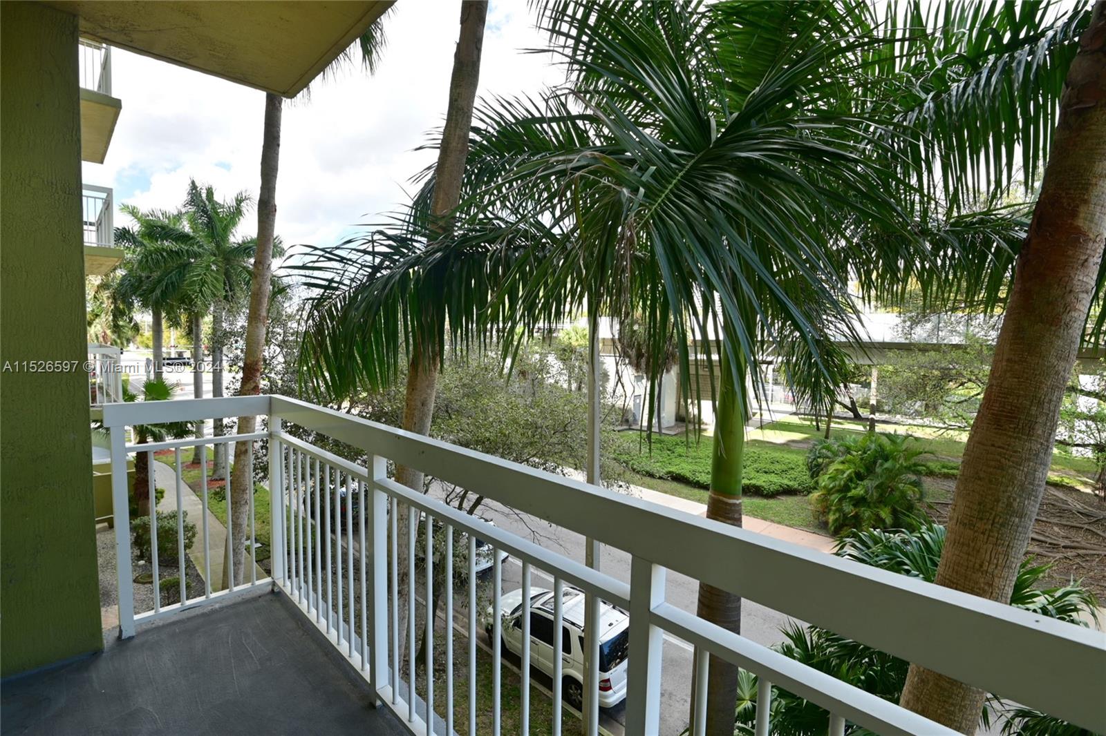 816 NW 11th St 303, Miami, Florida 33136, 1 Bedroom Bedrooms, ,1 BathroomBathrooms,Residential,For Sale,816 NW 11th St 303,A11526597