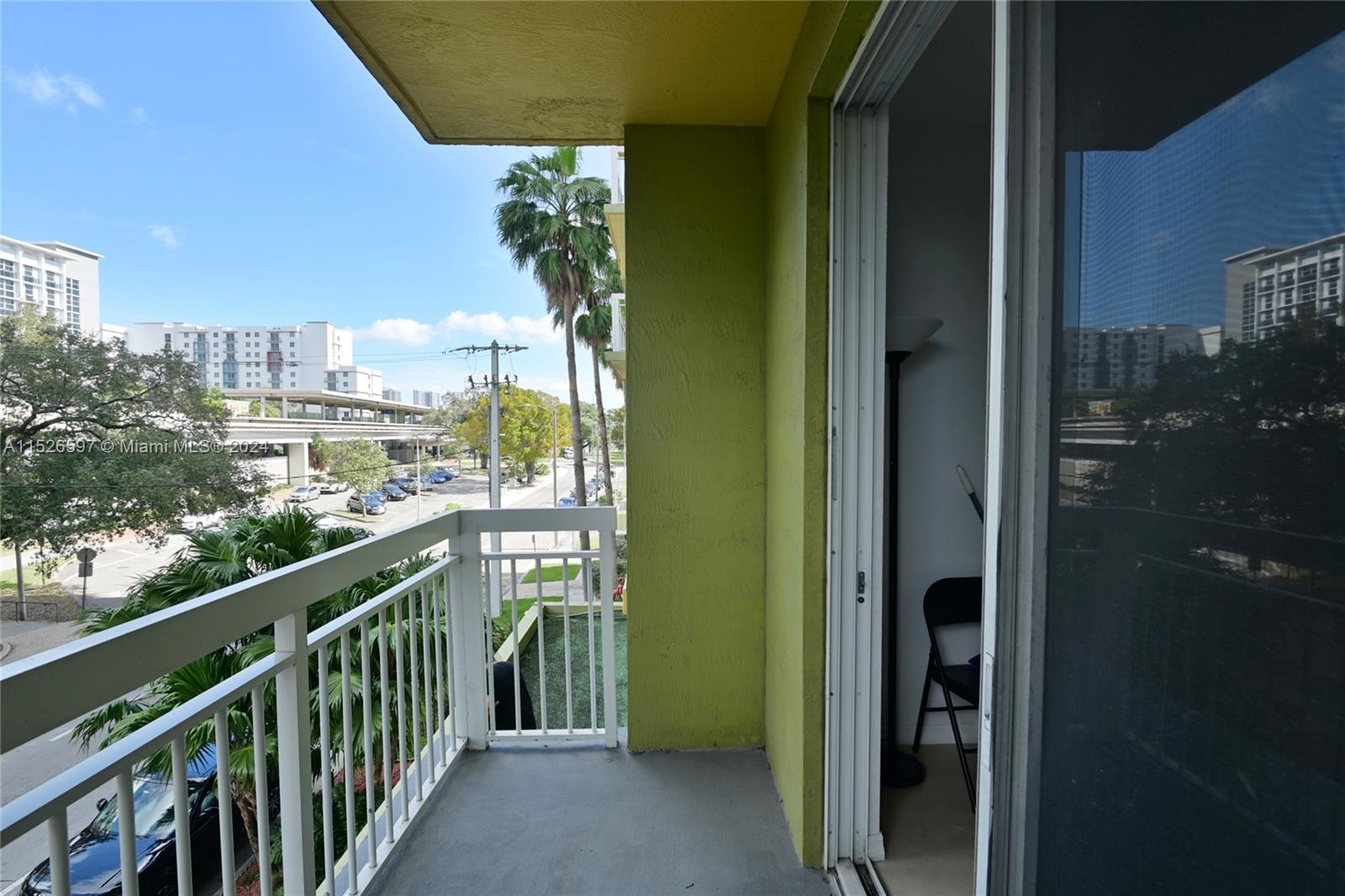816 NW 11th St 303, Miami, Florida 33136, 1 Bedroom Bedrooms, ,1 BathroomBathrooms,Residential,For Sale,816 NW 11th St 303,A11526597