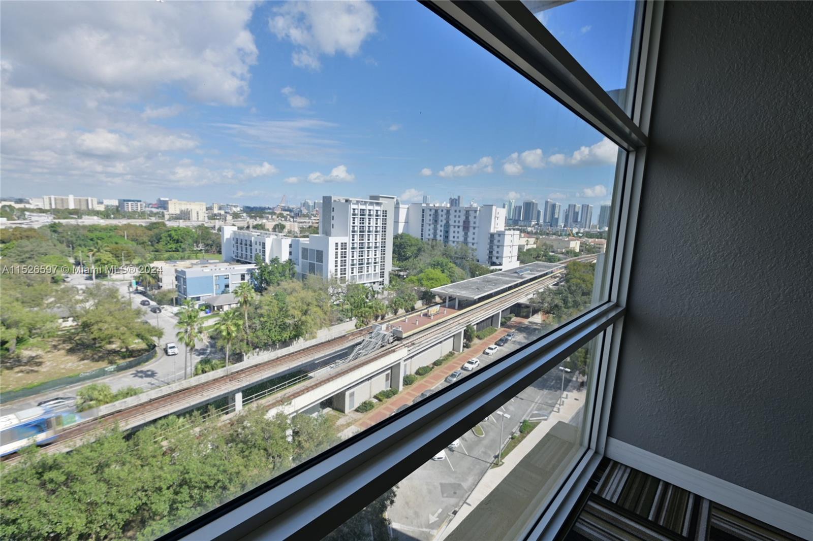 816 NW 11th St 303, Miami, Florida 33136, 1 Bedroom Bedrooms, ,1 BathroomBathrooms,Residential,For Sale,816 NW 11th St 303,A11526597