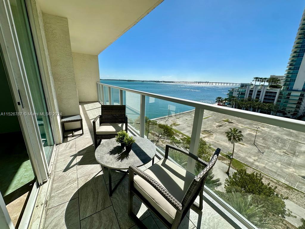 1155 Brickell Bay Dr 805, Miami, Florida 33131, 1 Bedroom Bedrooms, ,1 BathroomBathrooms,Residentiallease,For Rent,1155 Brickell Bay Dr 805,A11526787