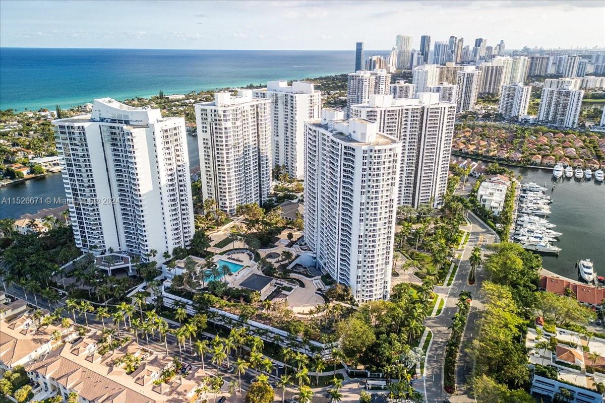 21205 Yacht Club Dr, Aventura, FL, 33180 United States, 4 Bedrooms Bedrooms, ,3 BathroomsBathrooms,Residential,For Sale,Yacht Club Dr,A11526671