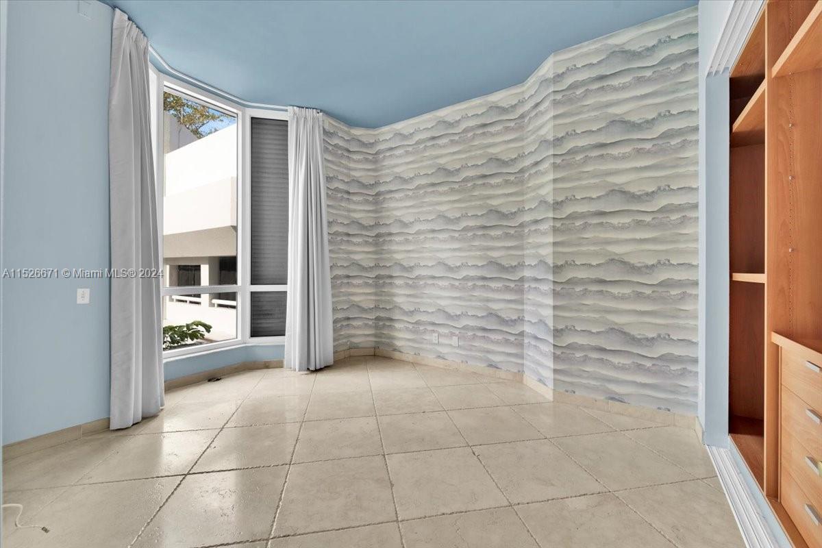 21205 Yacht Club Dr 308, Aventura, Florida 33180, 4 Bedrooms Bedrooms, ,3 BathroomsBathrooms,Residential,For Sale,21205 Yacht Club Dr 308,A11526671