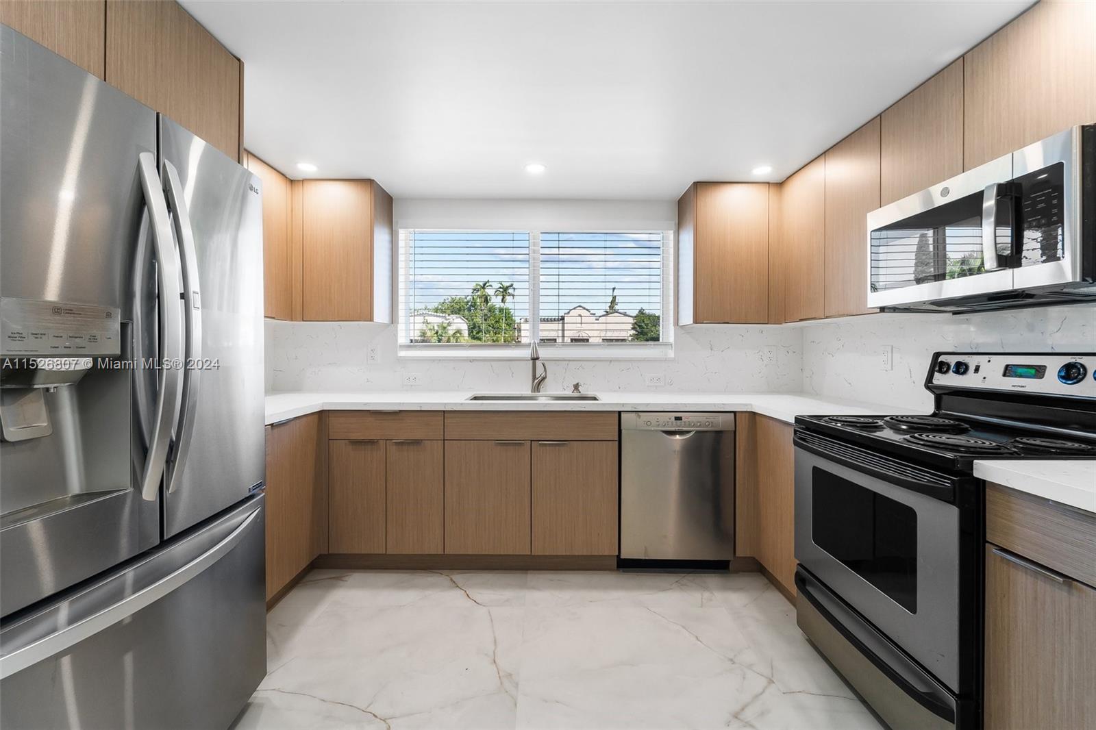 2760 SW 14th St, Miami, Florida 33145, 3 Bedrooms Bedrooms, ,2 BathroomsBathrooms,Residentiallease,For Rent,2760 SW 14th St,A11526807