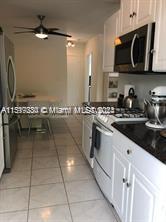 1225 Marseille Dr 18, Miami Beach, Florida 33141, 1 Bedroom Bedrooms, ,1 BathroomBathrooms,Residential,For Sale,1225 Marseille Dr 18,A11517230