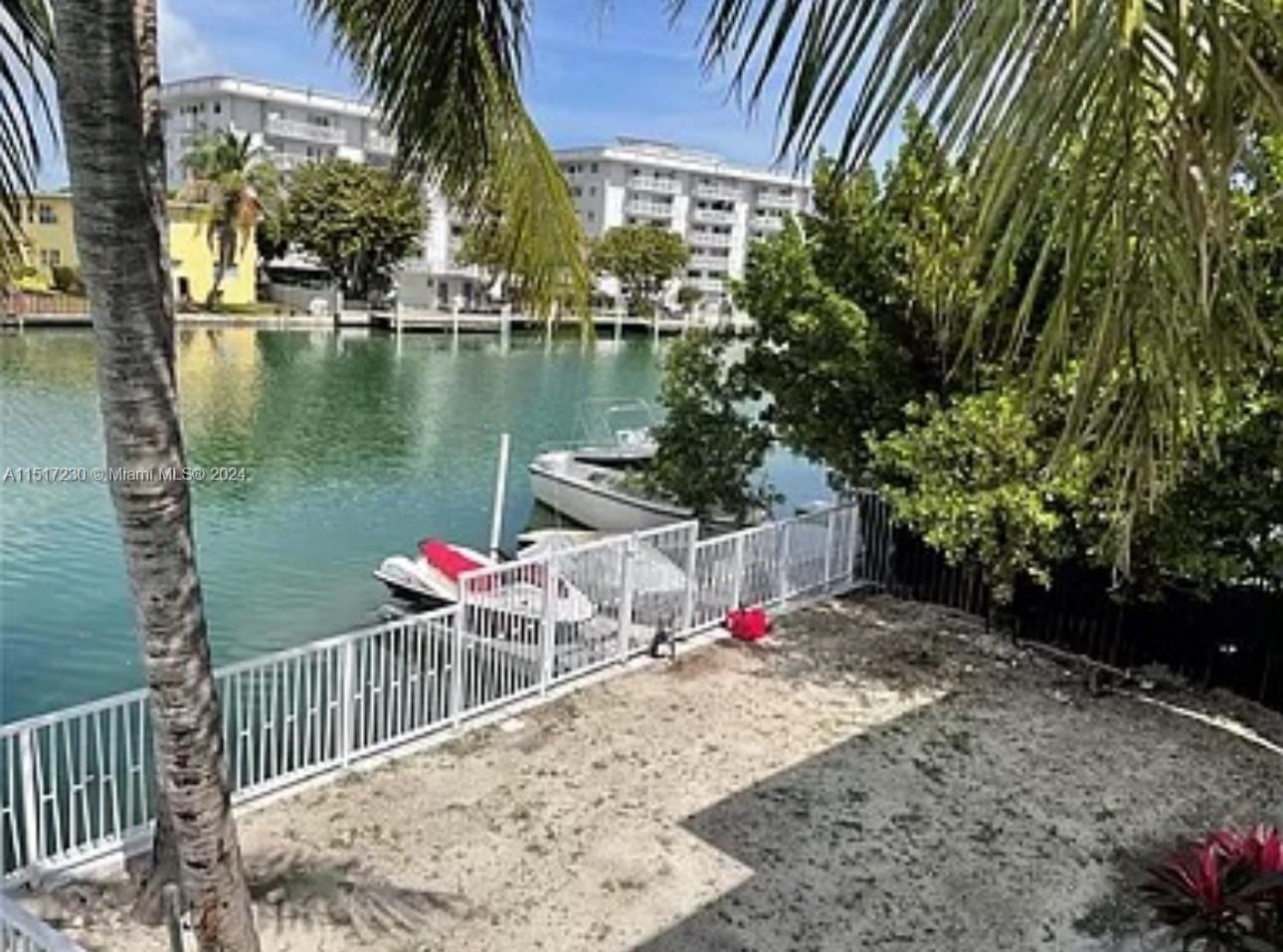 1225 Marseille Dr 18, Miami Beach, Florida 33141, 1 Bedroom Bedrooms, ,1 BathroomBathrooms,Residential,For Sale,1225 Marseille Dr 18,A11517230
