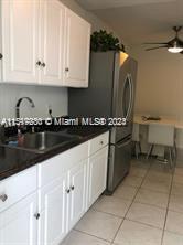 1225 Marseille Dr 18, Miami Beach, Florida 33141, 1 Bedroom Bedrooms, ,1 BathroomBathrooms,Residential,For Sale,1225 Marseille Dr 18,A11517230