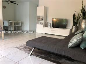 1225 Marseille Dr 18, Miami Beach, Florida 33141, 1 Bedroom Bedrooms, ,1 BathroomBathrooms,Residential,For Sale,1225 Marseille Dr 18,A11517230