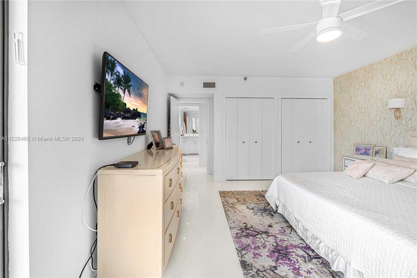 19707 Turnberry Way 24F, Aventura, Florida 33180, 3 Bedrooms Bedrooms, ,2 BathroomsBathrooms,Residential,For Sale,19707 Turnberry Way 24F,A11526465