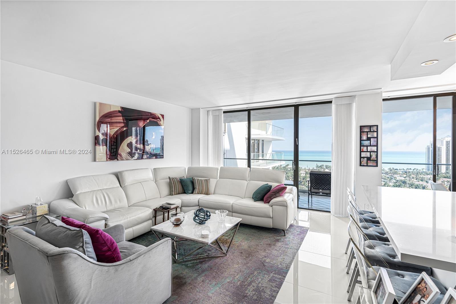 19707 Turnberry Way, Aventura, FL, 33180 United States, 3 Bedrooms Bedrooms, ,2 BathroomsBathrooms,Residential,For Sale,Turnberry Way,A11526465