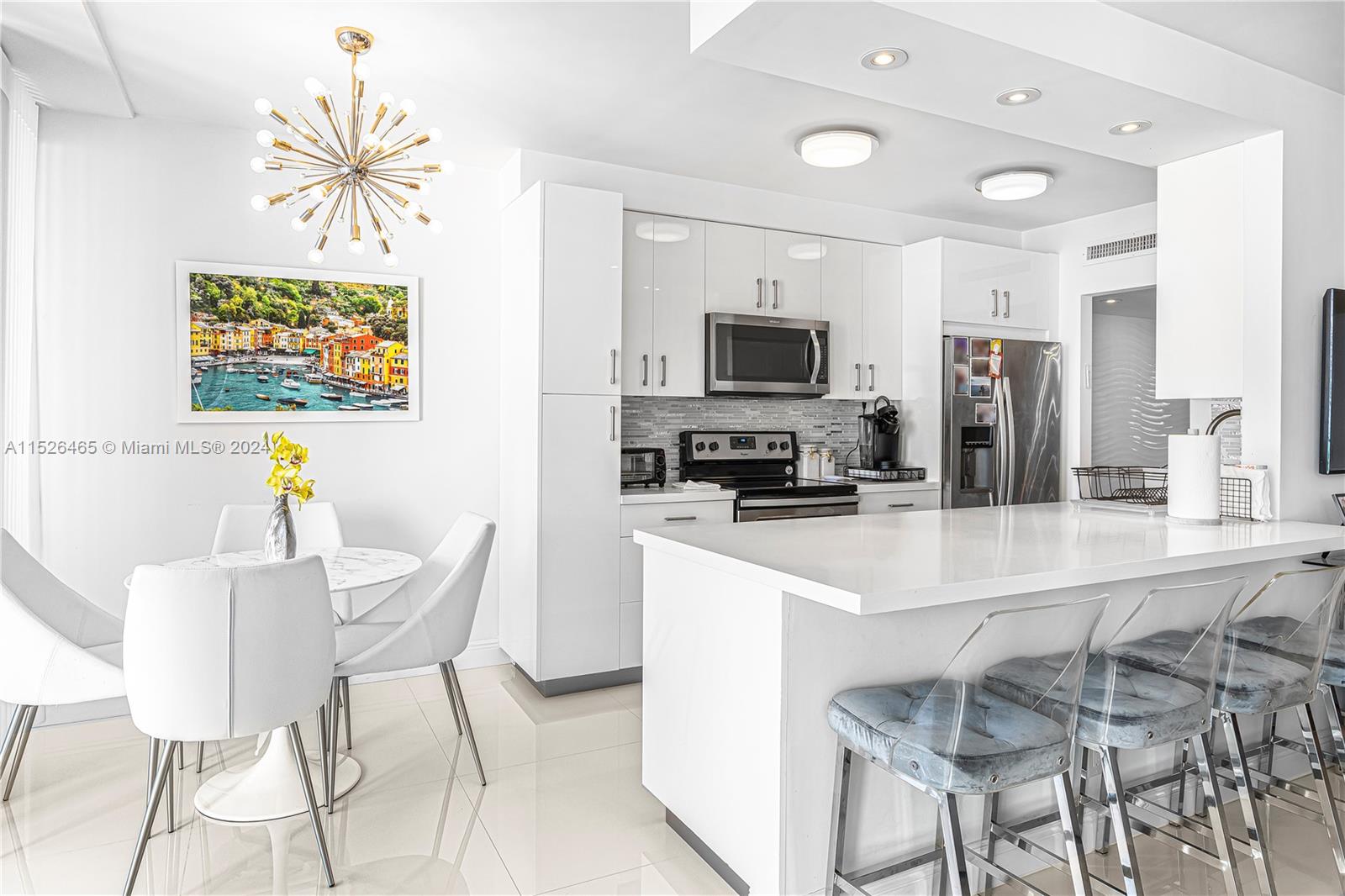 19707 Turnberry Way 24F, Aventura, Florida 33180, 3 Bedrooms Bedrooms, ,2 BathroomsBathrooms,Residential,For Sale,19707 Turnberry Way 24F,A11526465