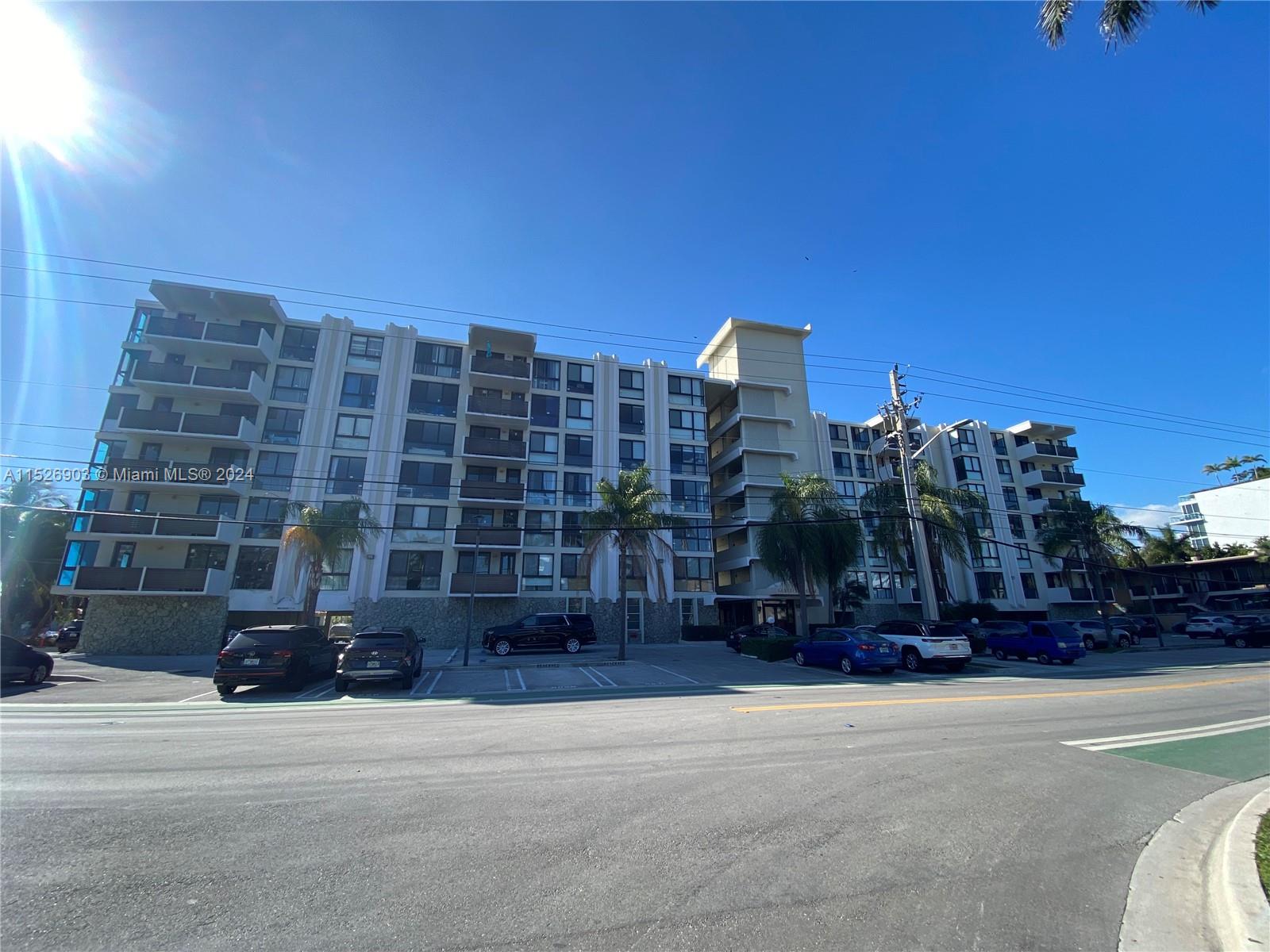 9800 W Bay Harbor Dr #608 For Sale A11526903, FL