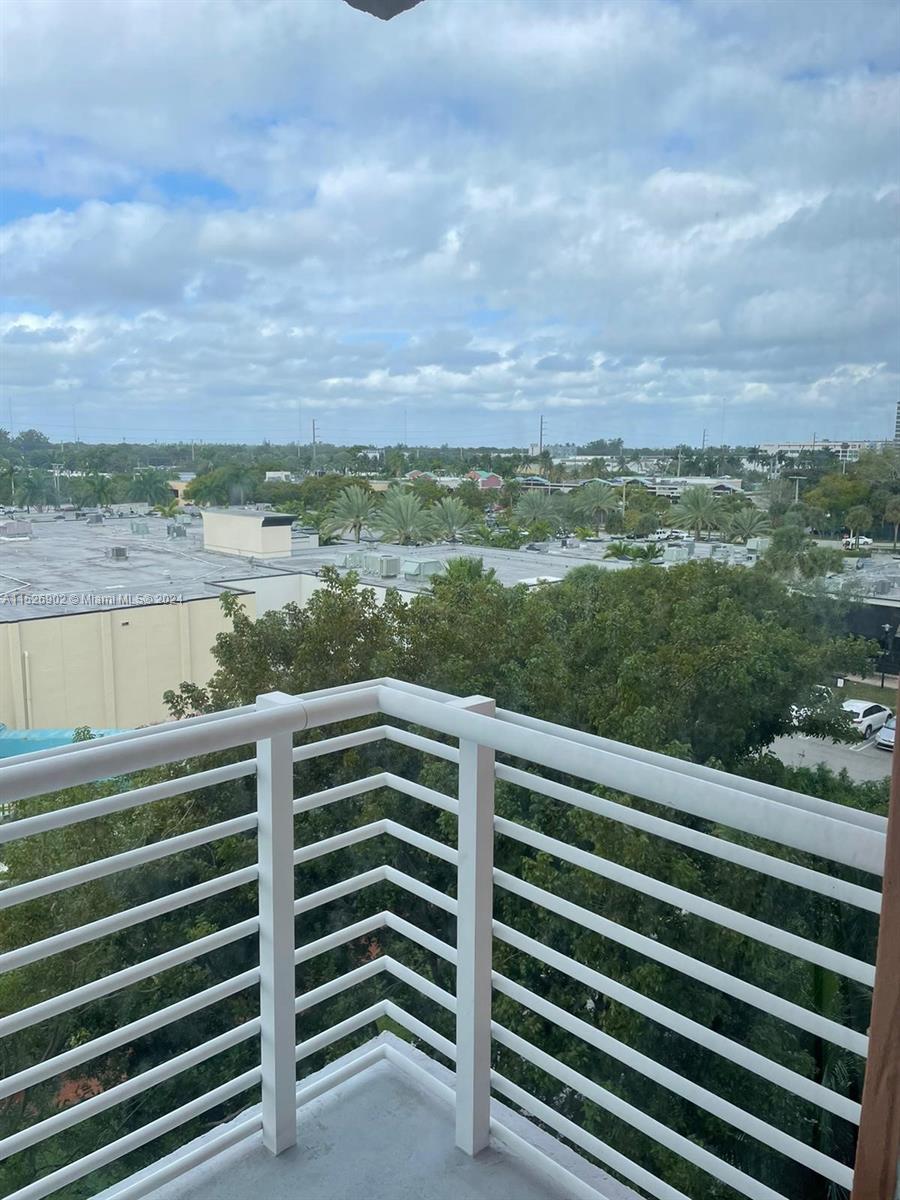 2775 187th St, Aventura, FL, 33180 United States, 1 Bedroom Bedrooms, ,1 BathroomBathrooms,Residential,For Sale,187th St,A11526902