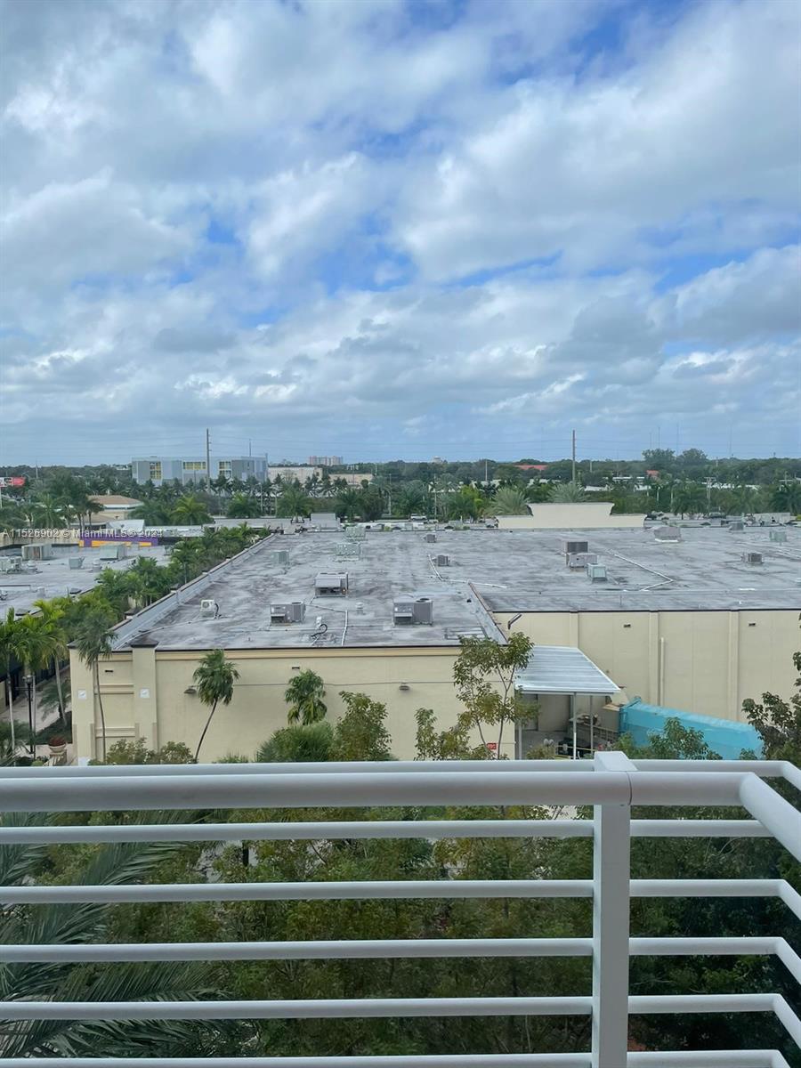 2775 187th St, Aventura, FL, 33180 United States, 1 Bedroom Bedrooms, ,1 BathroomBathrooms,Residential,For Sale,187th St,A11526902