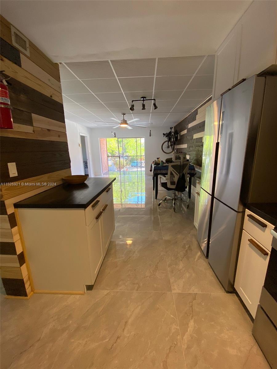 630 Tennis Club Dr, Fort Lauderdale, FL, 33311 United States, 2 Bedrooms Bedrooms, ,2 BathroomsBathrooms,Residential,For Sale,Tennis Club Dr,A11526921