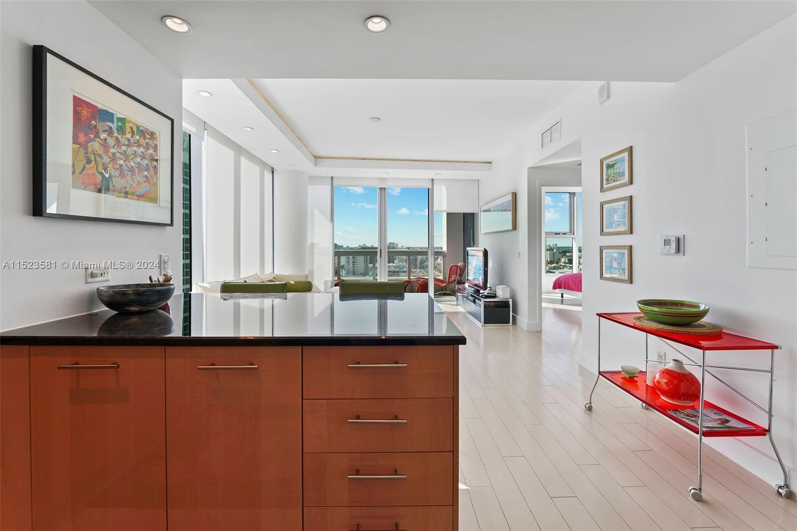 6899 Collins Ave 1209, Miami Beach, Florida 33141, 1 Bedroom Bedrooms, ,1 BathroomBathrooms,Residential,For Sale,6899 Collins Ave 1209,A11523581