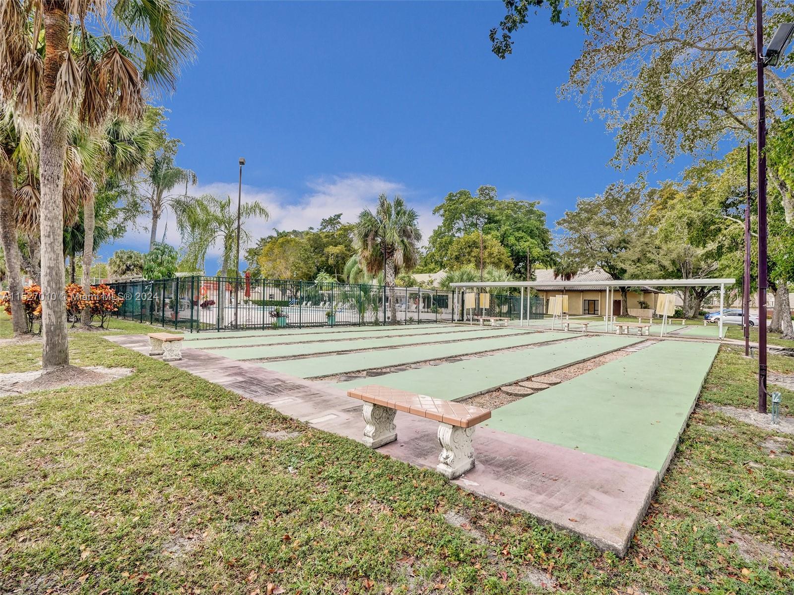 8220 SW 24th St 4304, North Lauderdale, Florida 33068, 2 Bedrooms Bedrooms, ,2 BathroomsBathrooms,Residential,For Sale,8220 SW 24th St 4304,A11527010