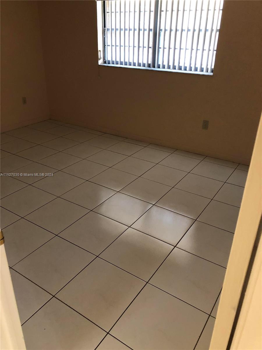 10975 107th St, Miami, FL, 33176 United States, 2 Bedrooms Bedrooms, ,2 BathroomsBathrooms,Residential,For Sale,107th St,A11527030