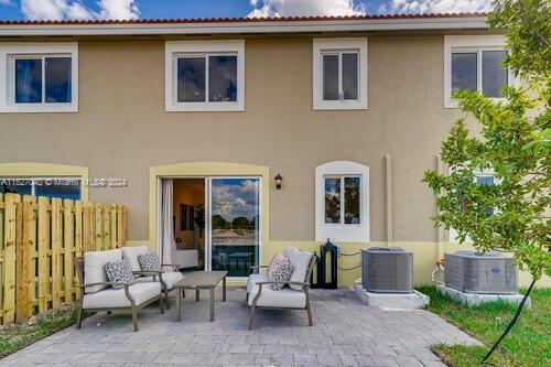 1036 SE 23rd Ave 0, Homestead, Florida 33035, 3 Bedrooms Bedrooms, ,2 BathroomsBathrooms,Residential,For Sale,1036 SE 23rd Ave 0,A11527040