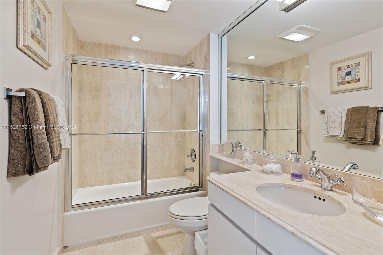 18671 Collins Ave, Sunny Isles Beach, FL, 33160 United States, 3 Bedrooms Bedrooms, ,3 BathroomsBathrooms,Residential,For Sale,Collins Ave,A11526782