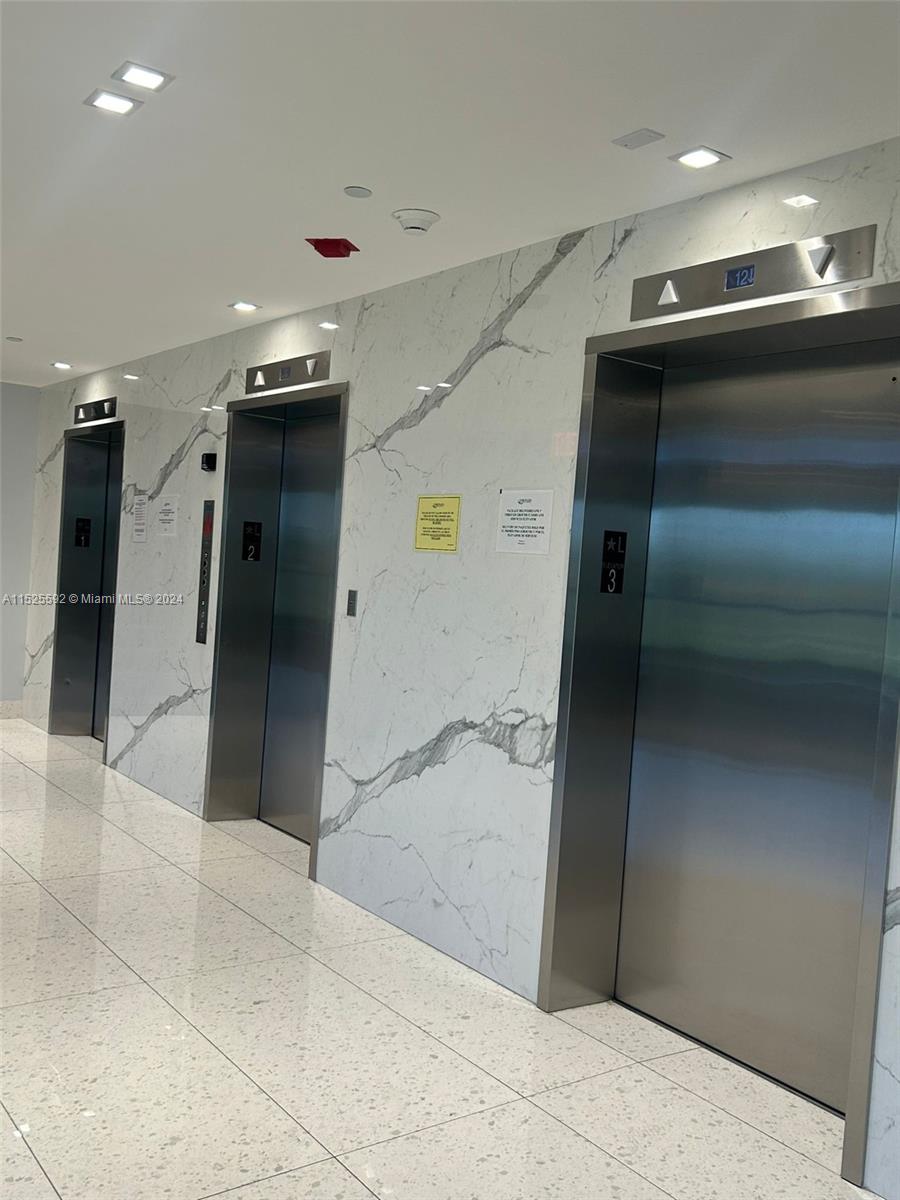 20313 W Country Club Dr L2, Aventura, Florida 33180, 1 Bedroom Bedrooms, ,1 BathroomBathrooms,Residentiallease,For Rent,20313 W Country Club Dr L2,A11525592