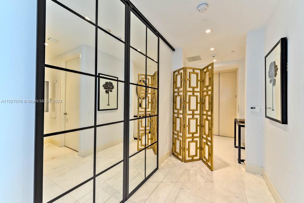 16901 Collins Ave, Sunny Isles Beach, FL, 33160 United States, 1 Bedroom Bedrooms, ,2 BathroomsBathrooms,Residential,For Sale,Collins Ave,A11527076