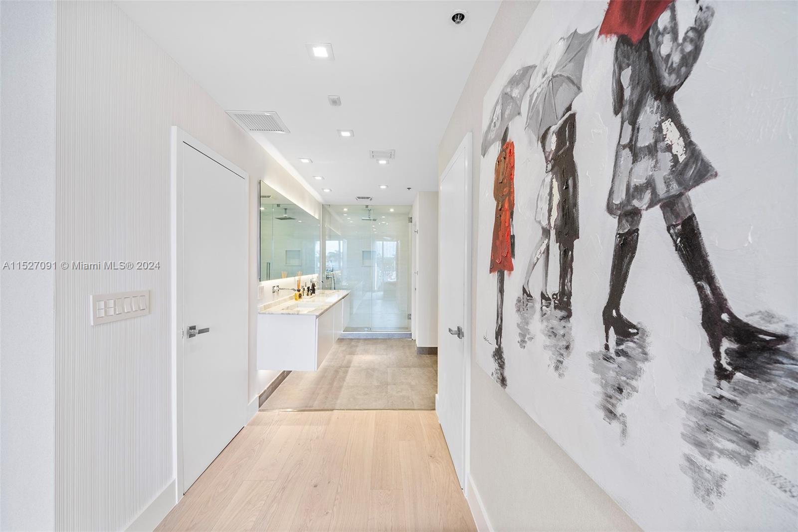 Primary Bedroom Hallway to Bathroom