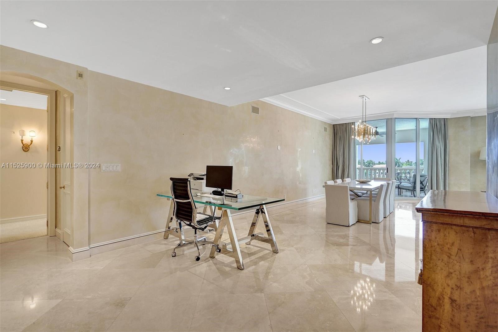 19925 NE 39th Pl 303, Aventura, Florida 33180, 3 Bedrooms Bedrooms, ,3 BathroomsBathrooms,Residential,For Sale,19925 NE 39th Pl 303,A11525900