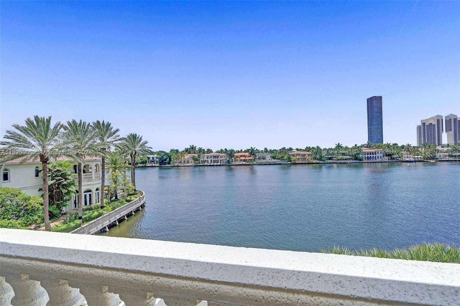 19925 39th Pl, Aventura, FL, 33180 United States, 3 Bedrooms Bedrooms, ,3 BathroomsBathrooms,Residential,For Sale,39th Pl,A11525900