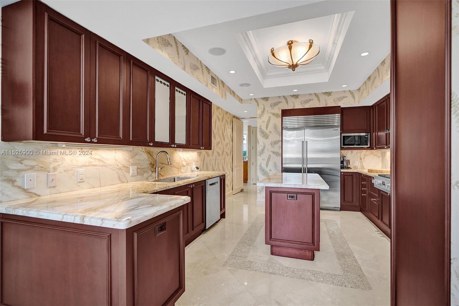 19925 NE 39th Pl 303, Aventura, Florida 33180, 3 Bedrooms Bedrooms, ,3 BathroomsBathrooms,Residential,For Sale,19925 NE 39th Pl 303,A11525900