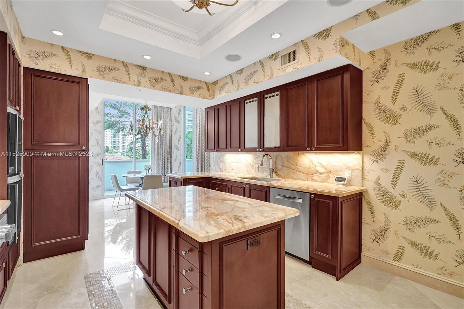 19925 NE 39th Pl 303, Aventura, Florida 33180, 3 Bedrooms Bedrooms, ,3 BathroomsBathrooms,Residential,For Sale,19925 NE 39th Pl 303,A11525900