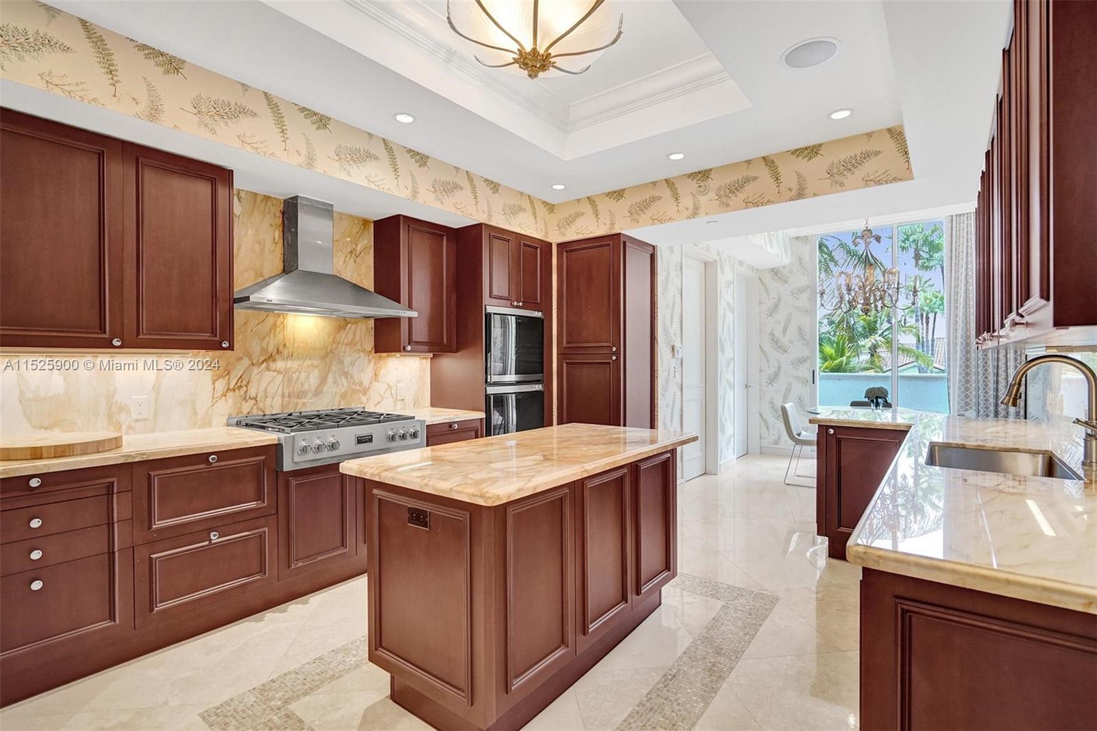 19925 NE 39th Pl 303, Aventura, Florida 33180, 3 Bedrooms Bedrooms, ,3 BathroomsBathrooms,Residential,For Sale,19925 NE 39th Pl 303,A11525900