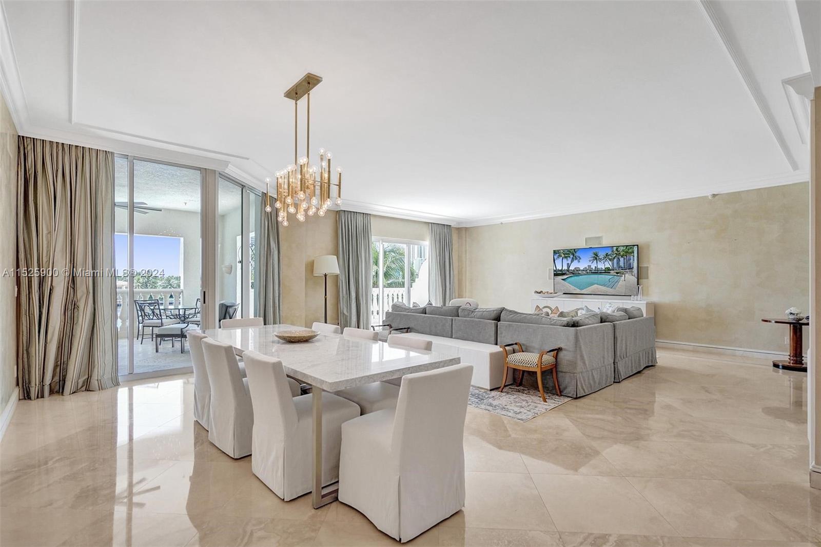 19925 NE 39th Pl 303, Aventura, Florida 33180, 3 Bedrooms Bedrooms, ,3 BathroomsBathrooms,Residential,For Sale,19925 NE 39th Pl 303,A11525900