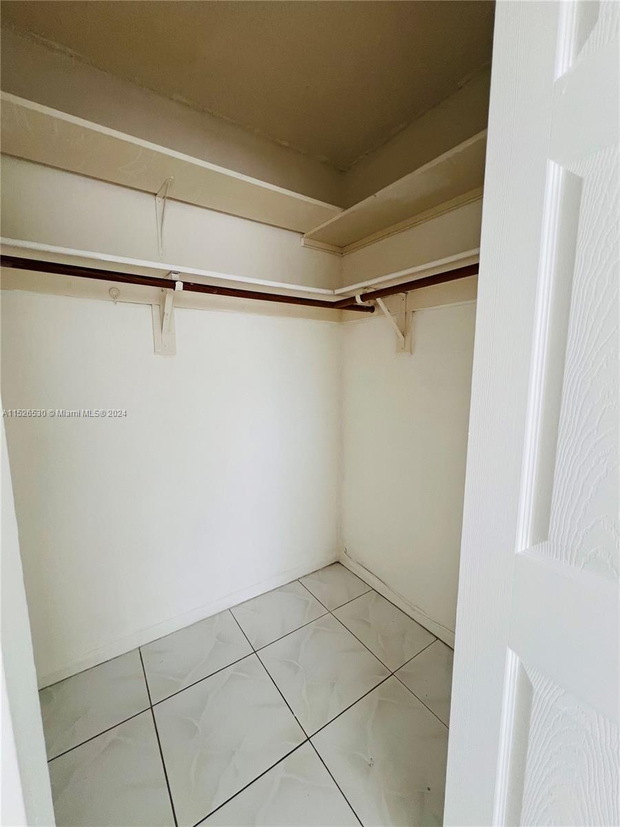 1605 Pennsylvania Ave 404, Miami Beach, Florida 33139, 2 Bedrooms Bedrooms, ,2 BathroomsBathrooms,Residentiallease,For Rent,1605 Pennsylvania Ave 404,A11526530
