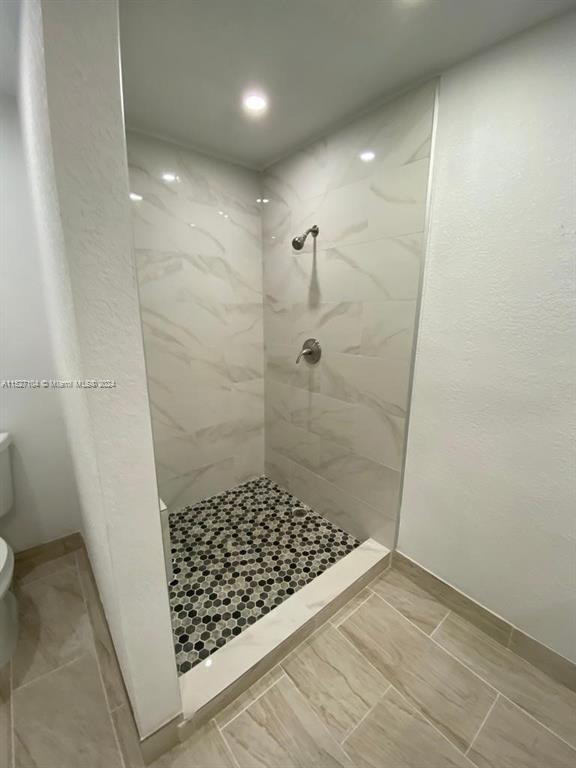 193 SW Vermont Avenue, Fort Lauderdale, FL 33312, 4 Bedrooms Bedrooms, ,3 BathroomsBathrooms,Residential,For Sale,Vermont Avenue,A11527104