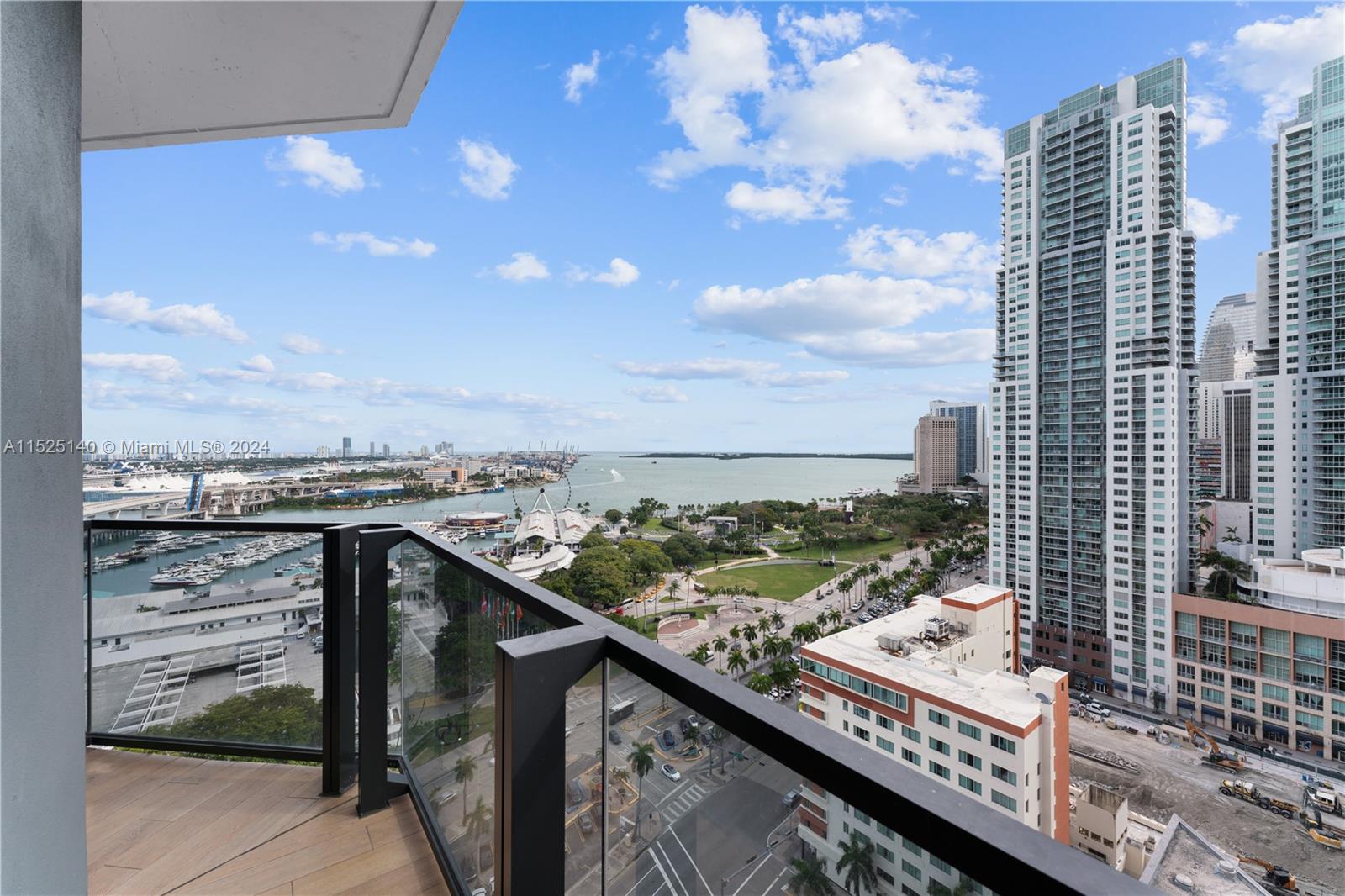 398 NE 5th St 1515, Miami, Florida 33132, 1 Bedroom Bedrooms, ,1 BathroomBathrooms,Residential,For Sale,398 NE 5th St 1515,A11525140