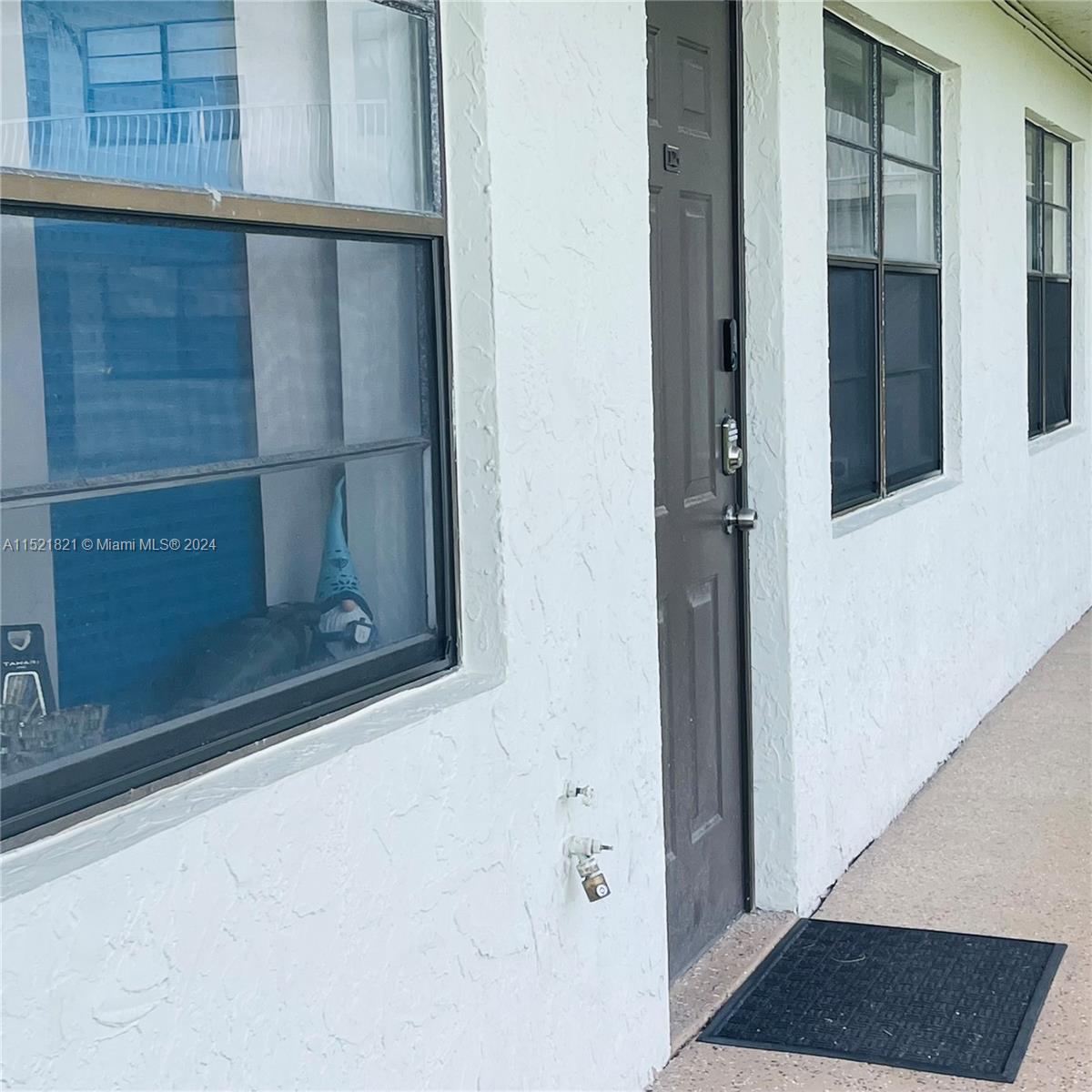 500 NE 2nd St 125, Dania Beach, Florida 33004, 1 Bedroom Bedrooms, ,1 BathroomBathrooms,Residential,For Sale,500 NE 2nd St 125,A11521821