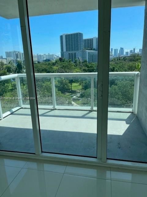 1871 NW S River Dr 807, Miami, Florida 33125, 2 Bedrooms Bedrooms, ,2 BathroomsBathrooms,Residentiallease,For Rent,1871 NW S River Dr 807,A11526706