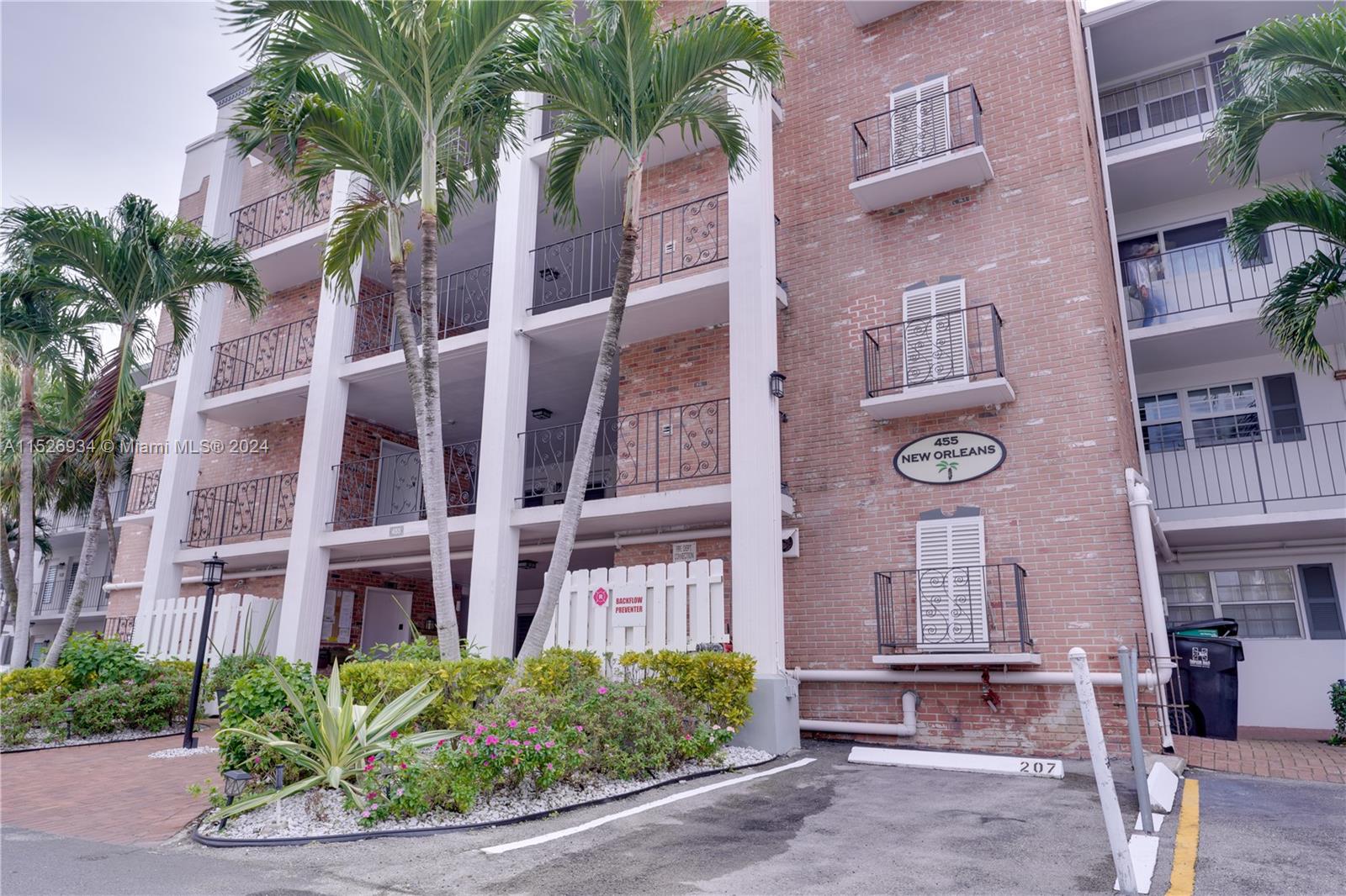 455  Paradise Isle Blvd #402 For Sale A11526934, FL