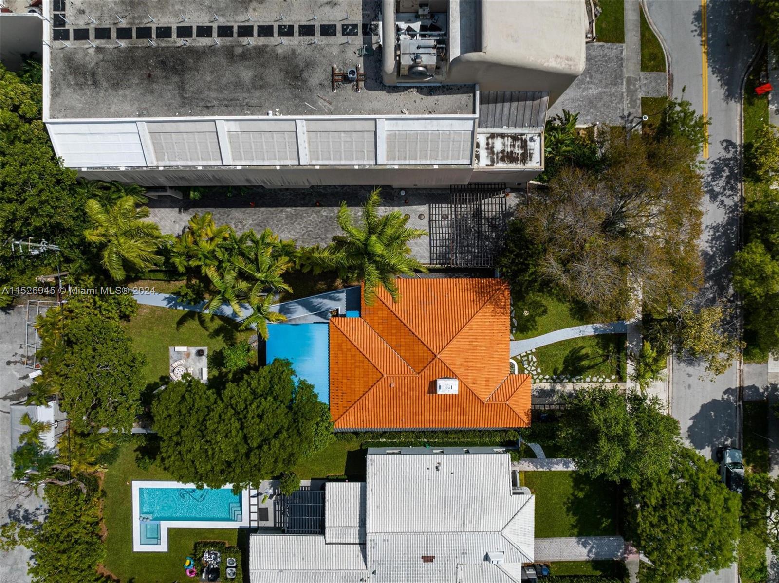 Miami Beach, Florida 33139, 3 Bedrooms Bedrooms, ,3 BathroomsBathrooms,Residentiallease,For Rent,A11526945