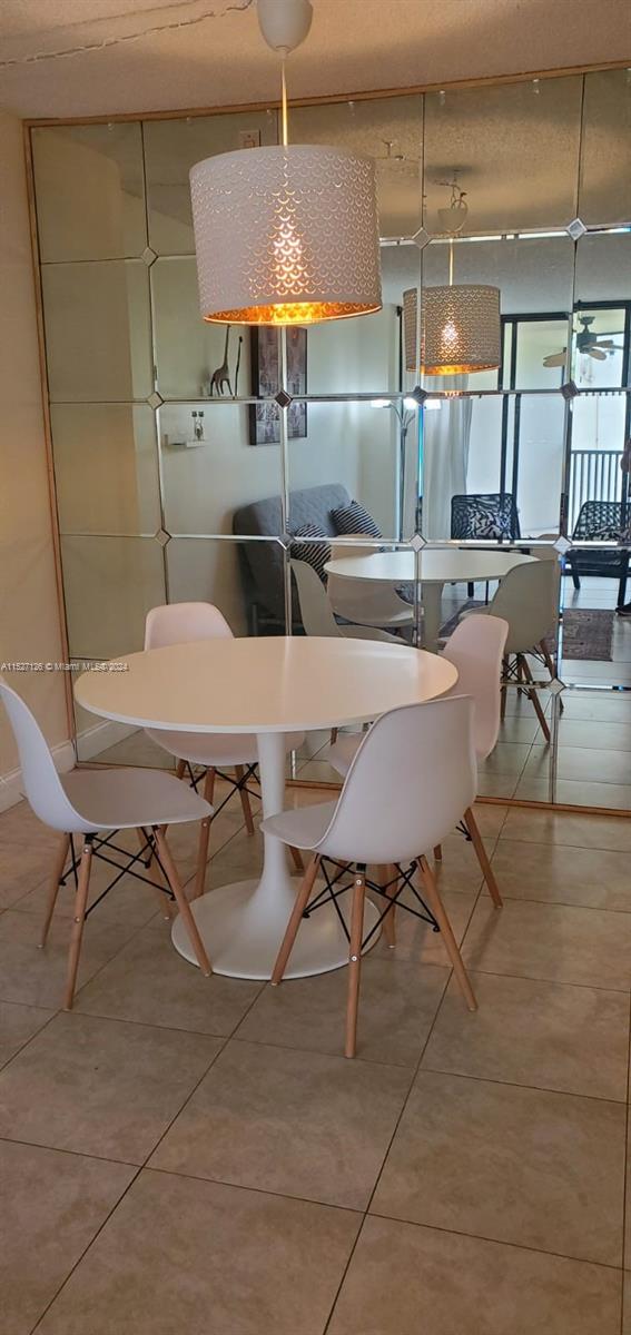 20379 W country club Dr 135, Aventura, Florida 33160, 1 Bedroom Bedrooms, ,1 BathroomBathrooms,Residentiallease,For Rent,20379 W country club Dr 135,A11527126