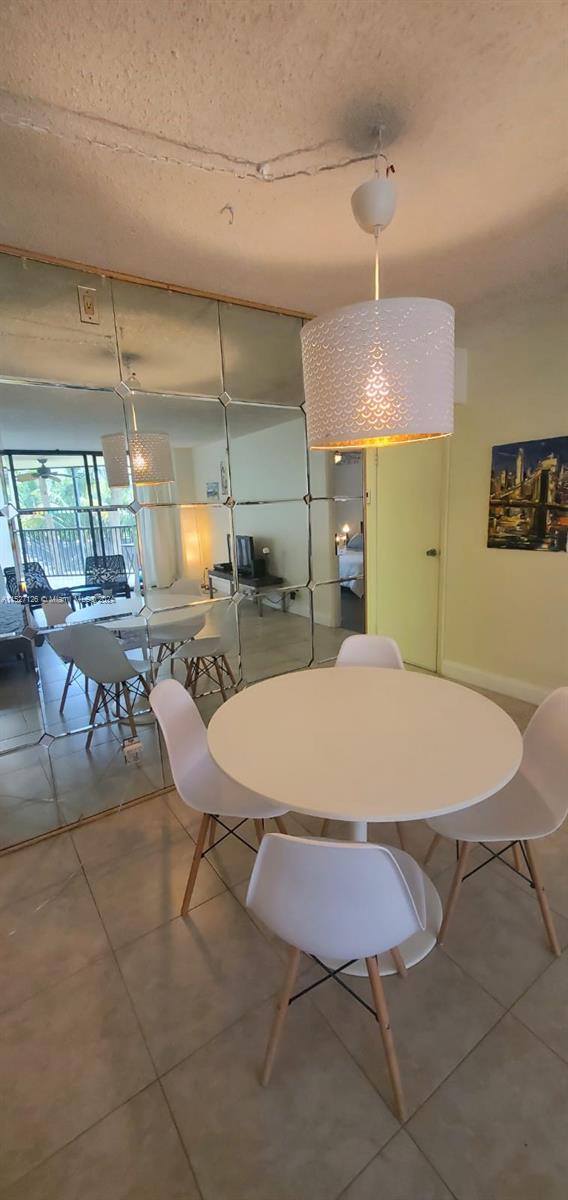 20379 W country club Dr 135, Aventura, Florida 33160, 1 Bedroom Bedrooms, ,1 BathroomBathrooms,Residentiallease,For Rent,20379 W country club Dr 135,A11527126