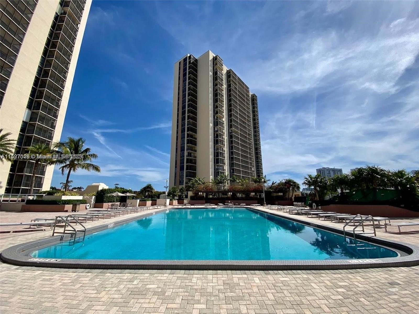 20379 W country club Dr 135, Aventura, Florida 33160, 1 Bedroom Bedrooms, ,1 BathroomBathrooms,Residentiallease,For Rent,20379 W country club Dr 135,A11527126