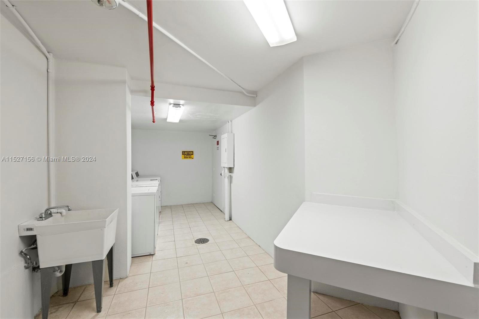 19380 Collins Ave PH-6, Sunny Isles Beach, Florida 33160, 2 Bedrooms Bedrooms, ,1 BathroomBathrooms,Residentiallease,For Rent,19380 Collins Ave PH-6,A11527156