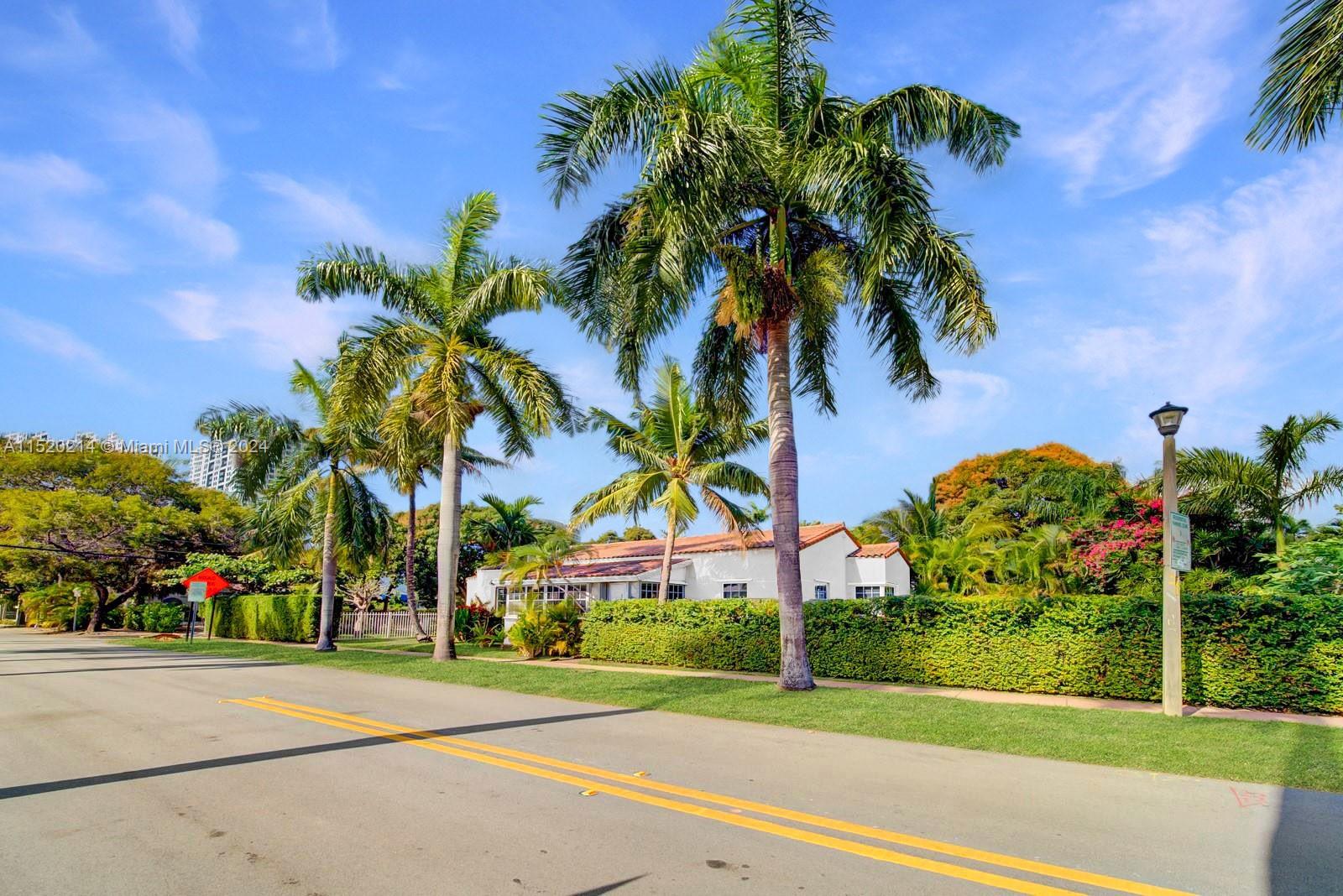 1300 Lenox Ave., Miami Beach, FL, 33139 United States, 4 Bedrooms Bedrooms, ,2 BathroomsBathrooms,Residential,For Sale,Lenox Ave.,A11520214