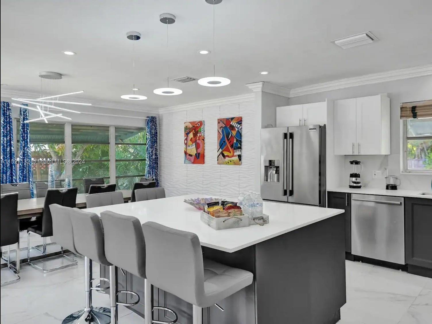 1342 Tyler St, Hollywood, Florida 33019, 5 Bedrooms Bedrooms, ,3 BathroomsBathrooms,Residentiallease,For Rent,1342 Tyler St,A11527132