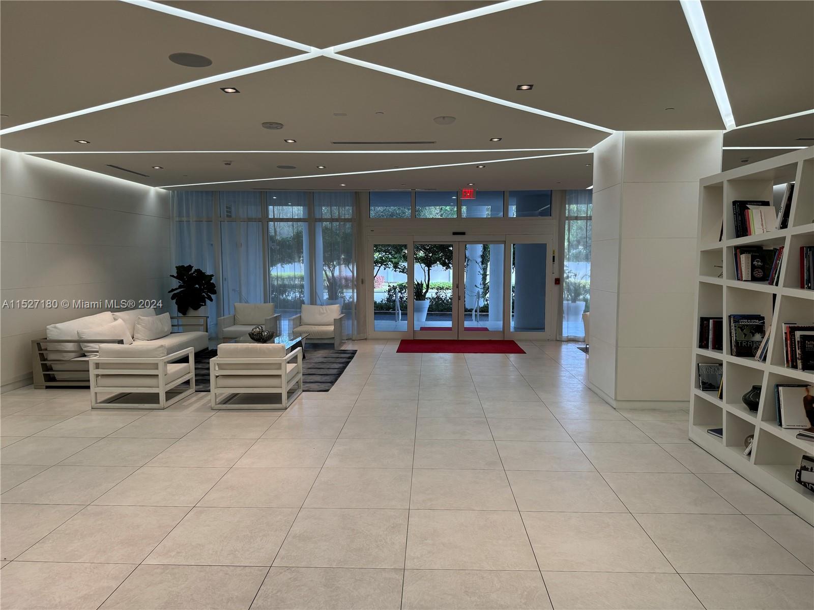 4250 Biscayne Blvd 1117, Miami, Florida 33137, 2 Bedrooms Bedrooms, ,2 BathroomsBathrooms,Residentiallease,For Rent,4250 Biscayne Blvd 1117,A11527180