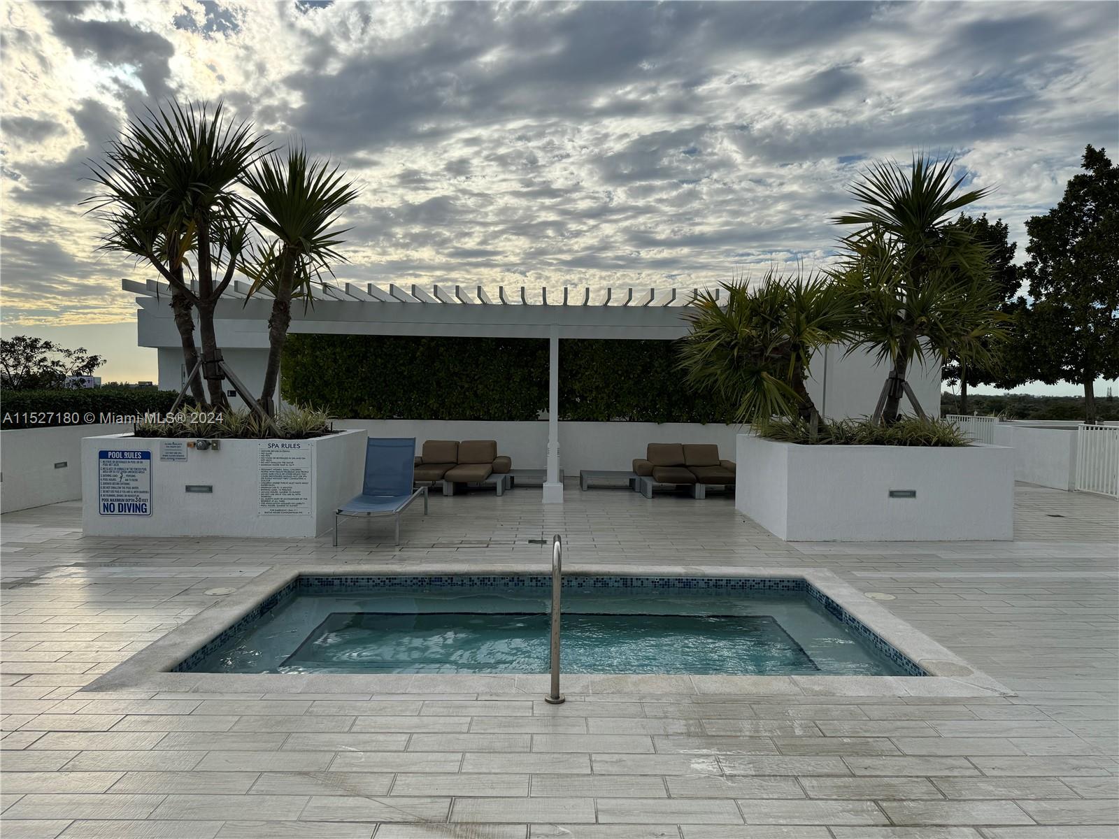 4250 Biscayne Blvd 1117, Miami, Florida 33137, 2 Bedrooms Bedrooms, ,2 BathroomsBathrooms,Residentiallease,For Rent,4250 Biscayne Blvd 1117,A11527180